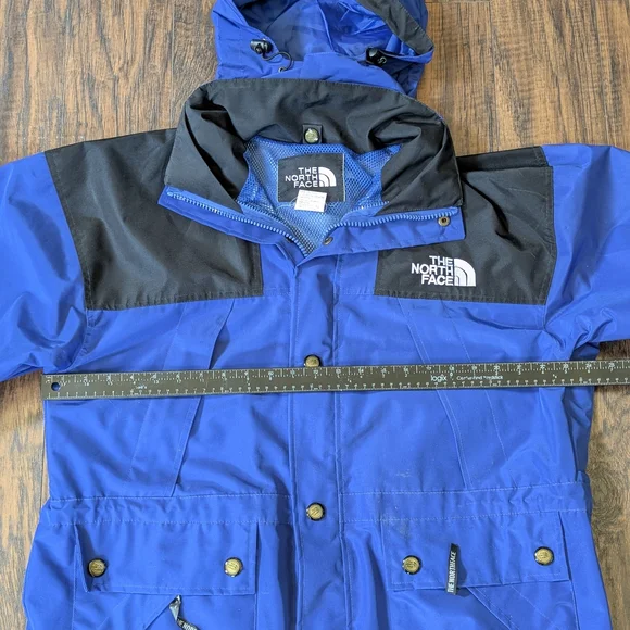 The North Face Blue and Black Gore-Tex Jacket M - Picture 2 of 10